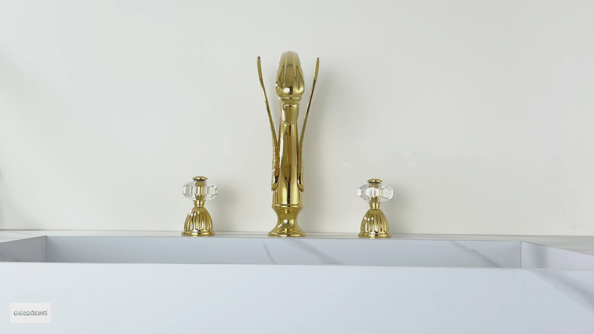 Swan 3 Hole Gold Brass Ornate Golden Copper Elegant 8 inch Bathroom Faucets Unique 3 Piece 2 Crystal Handles Bathroom Sink Faucet